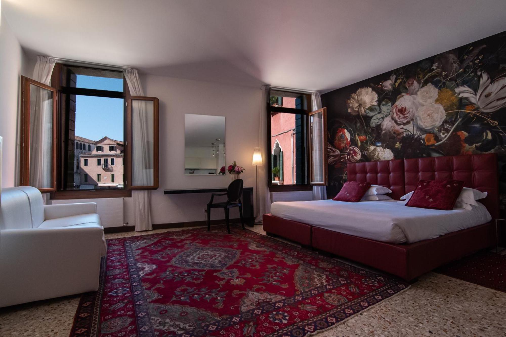 Palazzo Paruta & Wellness Suites Venice Room photo